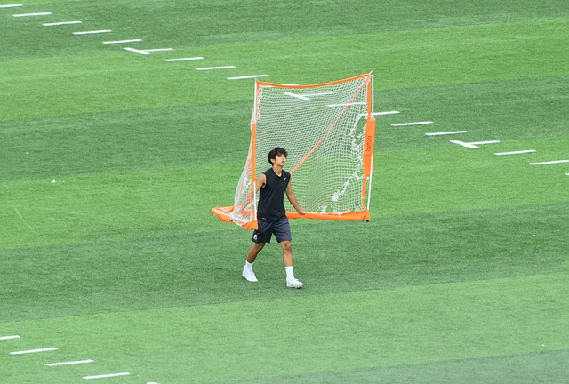 他不仅仅是 他不仅仅是